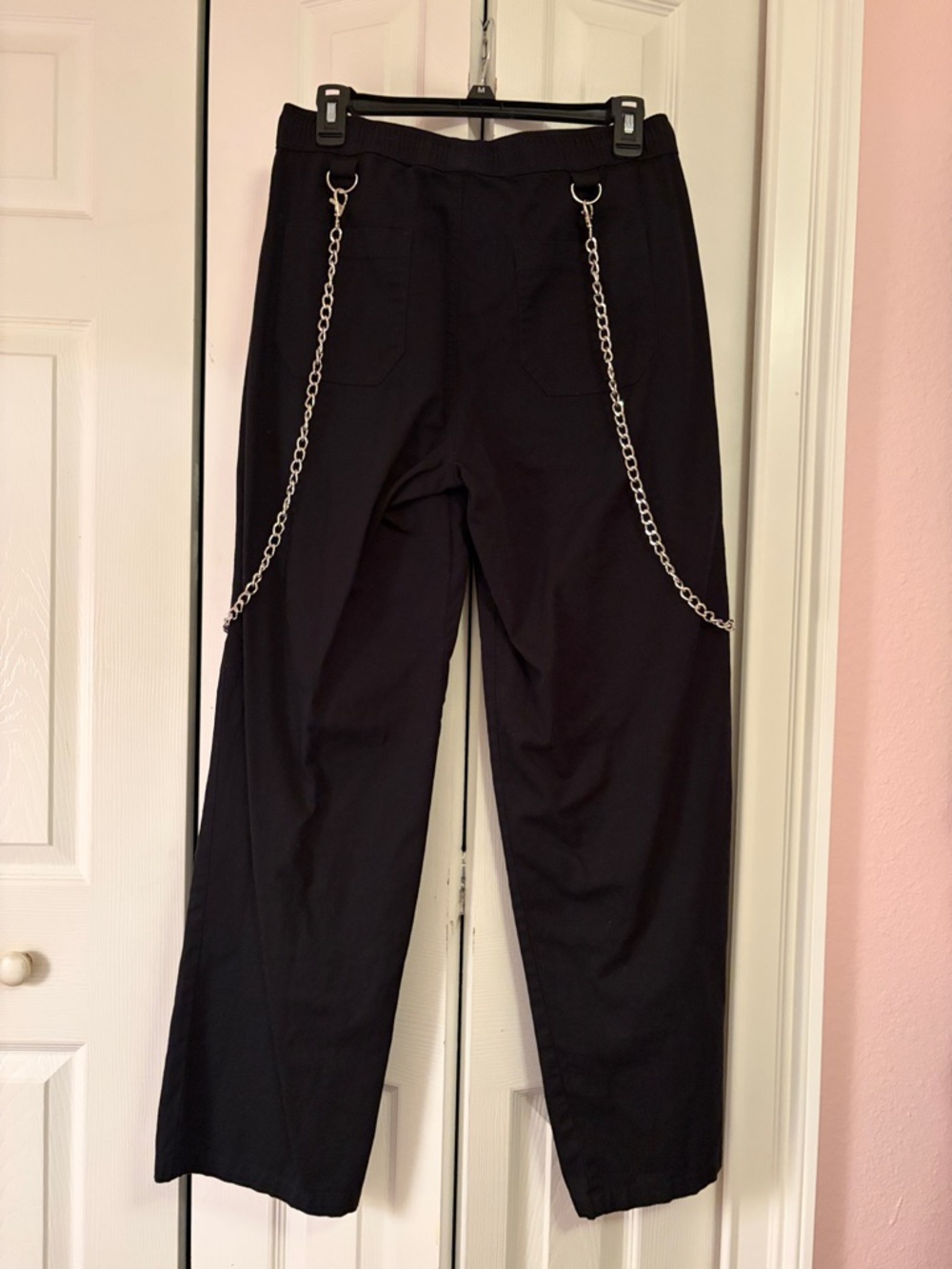 Black Side Chain Zipper Carpenter Pants - Picture 3 of 4